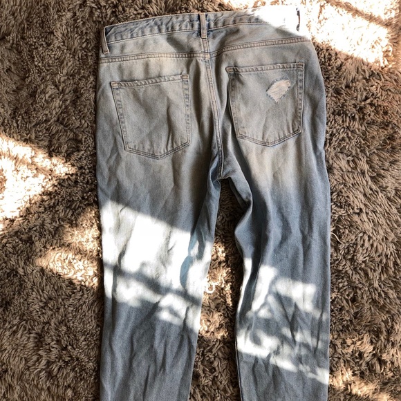 Distressed Jeans - Picture 2 of 2